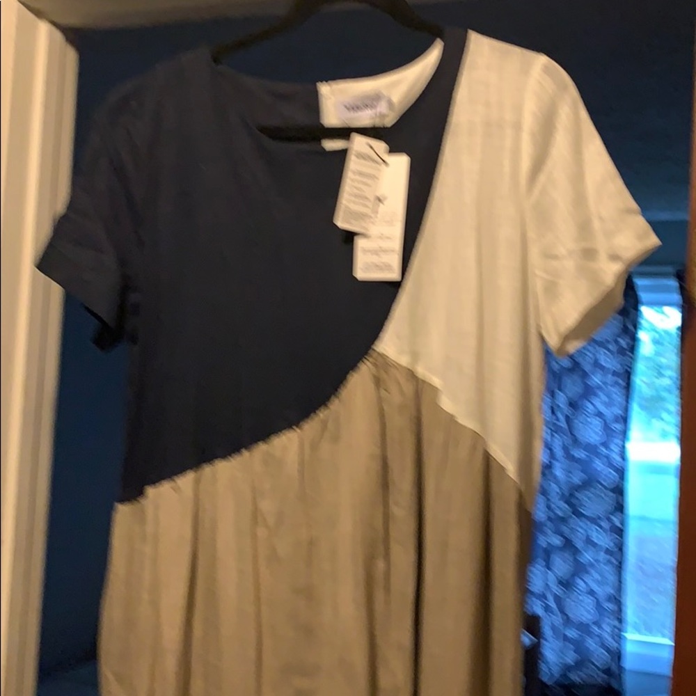 Short sleeved linen dress